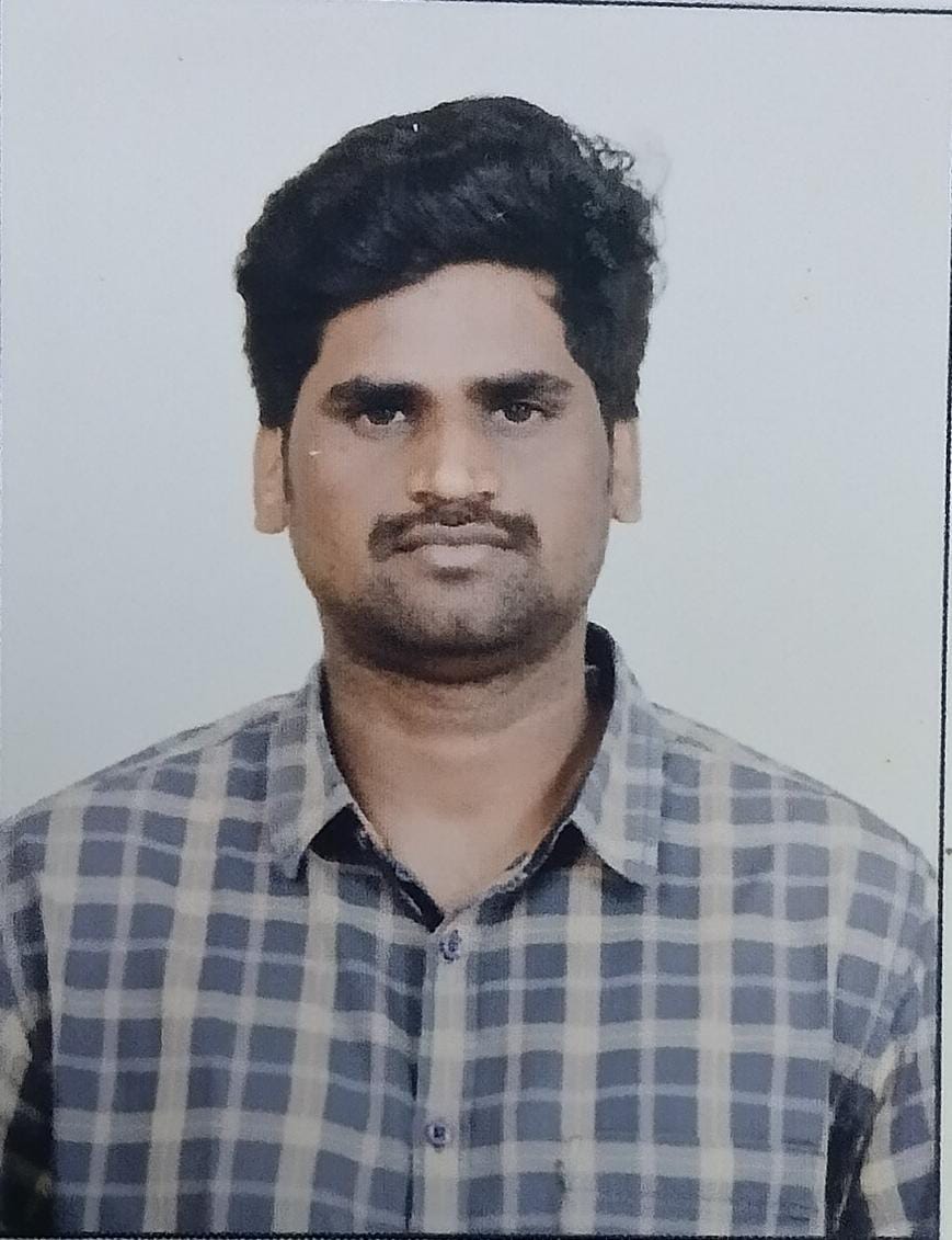 Photo of B.RADHA KRISHNA B. TECH (IT), M. TEC