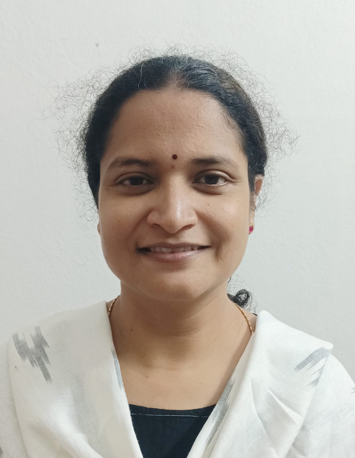 Photo of SRAVANI KALIDINDI M.Tech